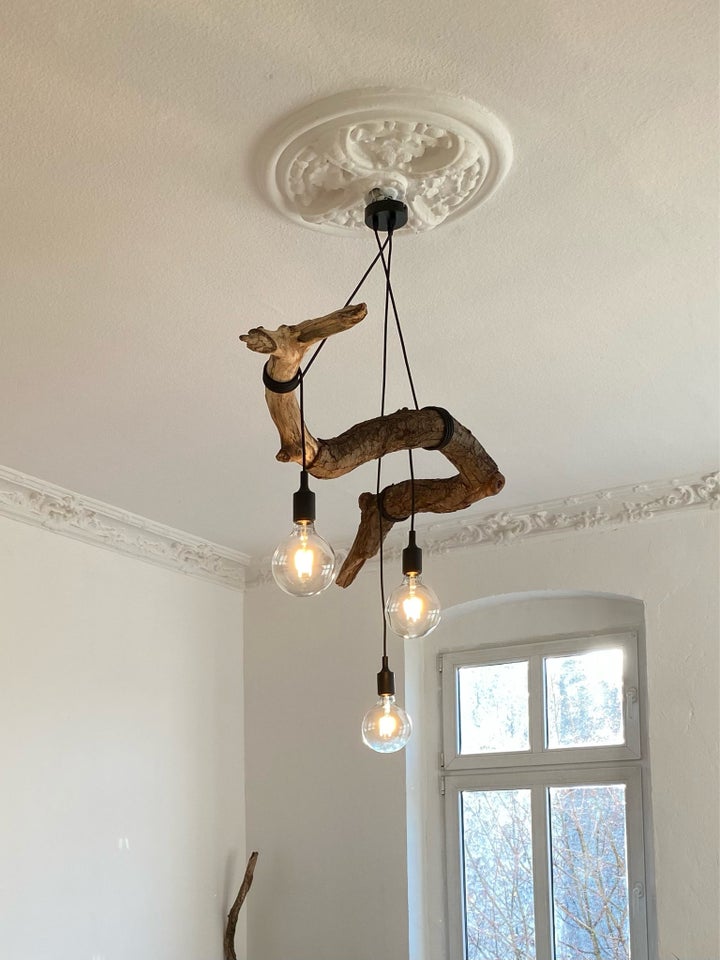 Anden loftslampe, Hjemmelavet