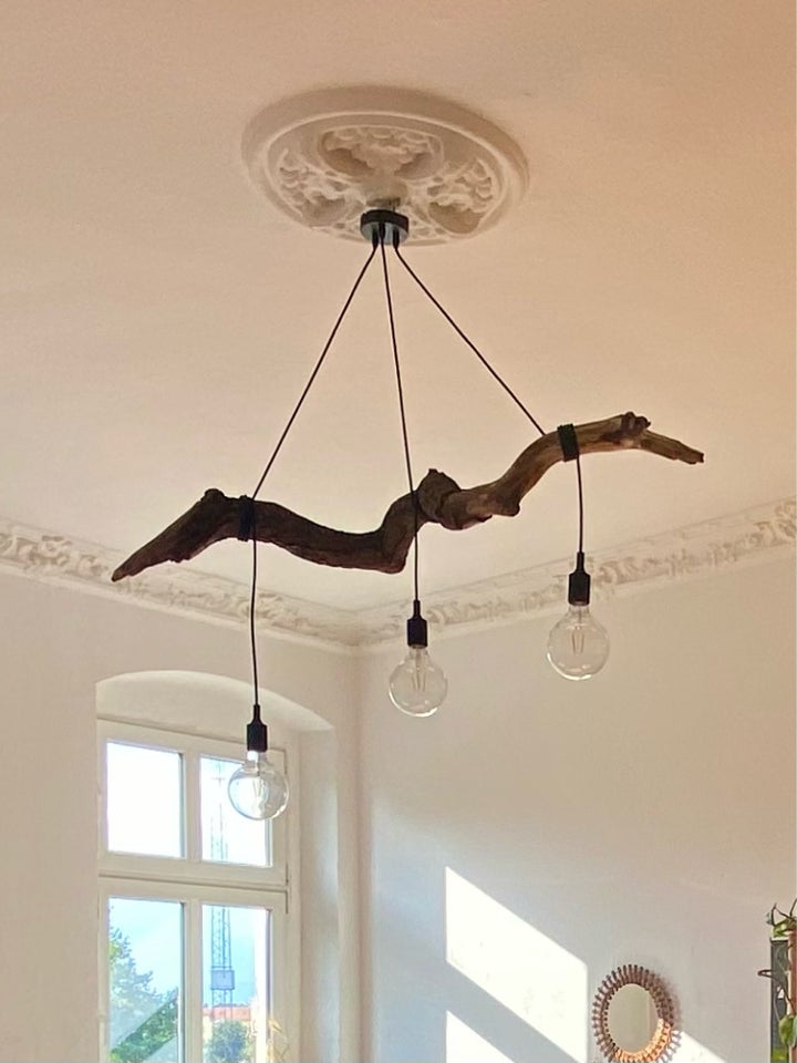 Anden loftslampe, Hjemmelavet