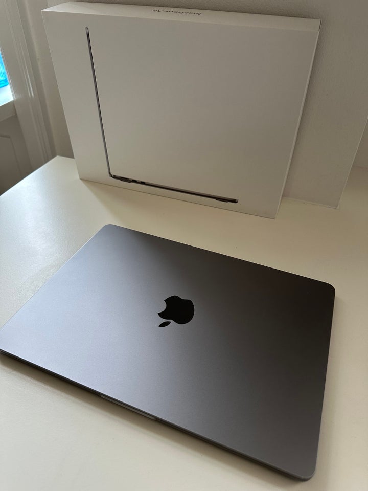 Andet mærke MacBook Air M2, 512 GB