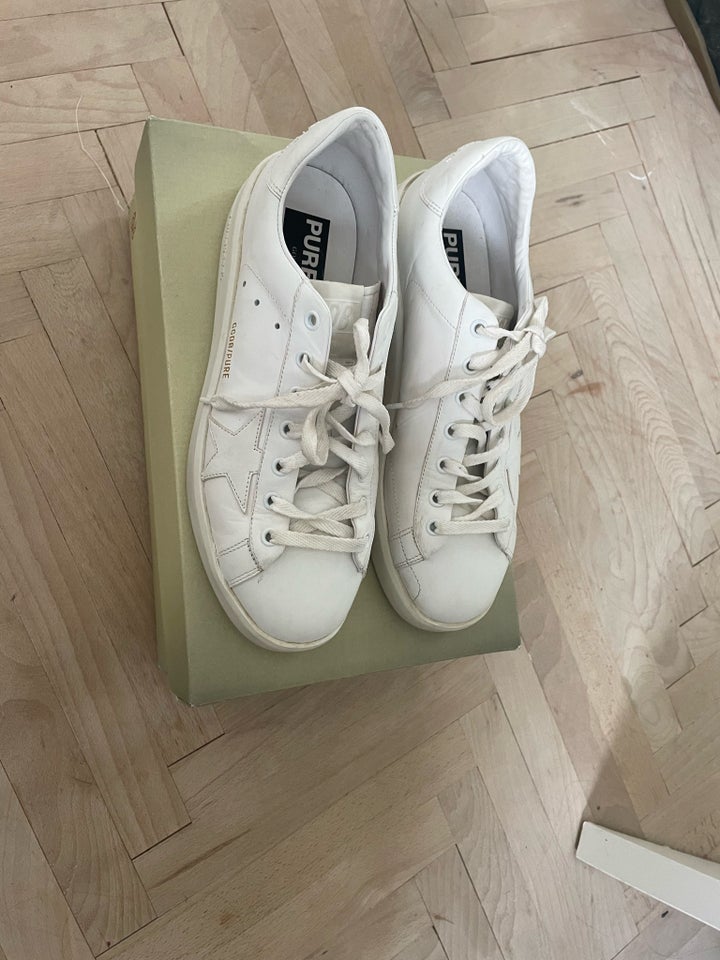 Sneakers, str. 40, Golden goose