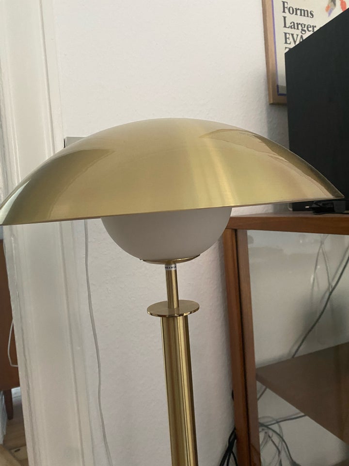 Standerlampe