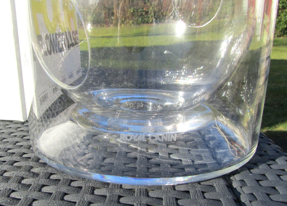 Vase / kunstværk i glas Matti