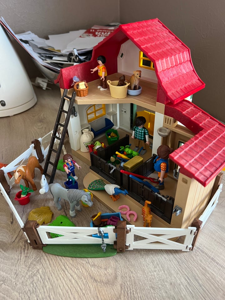 Bondegård, Bondegård , Playmobil