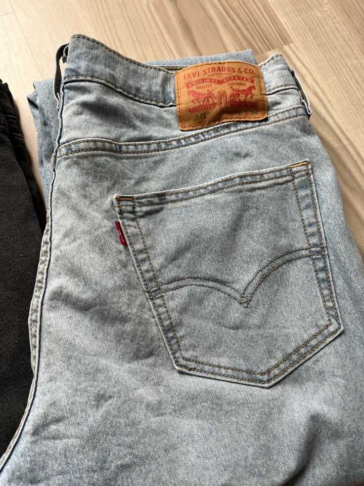 Jeans, Lewis, str. 34