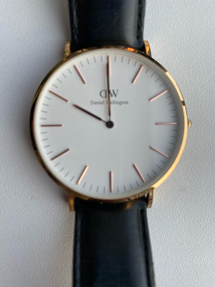 Herreur, Daniel Wellington