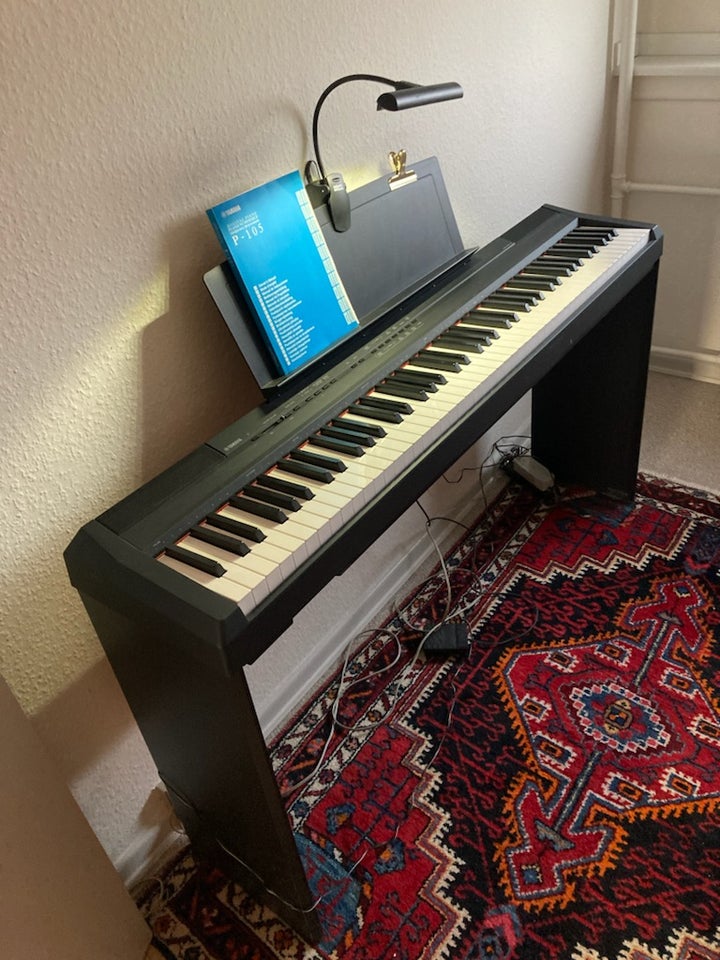 Elklaver, Yamaha, P105