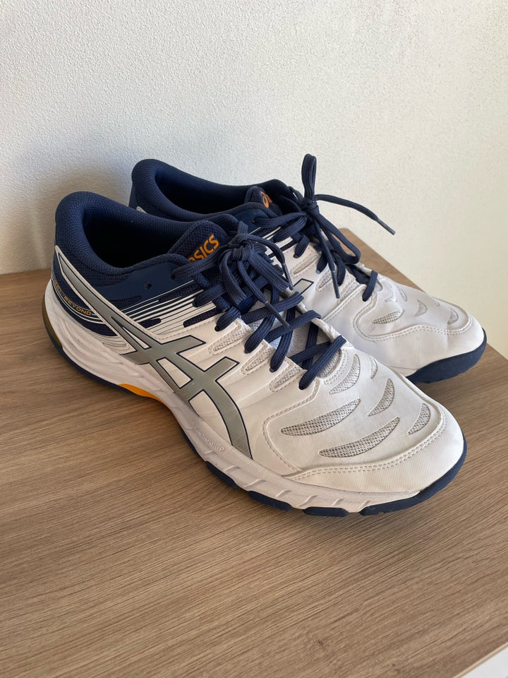 Håndboldsko, Asics Håndboldsko