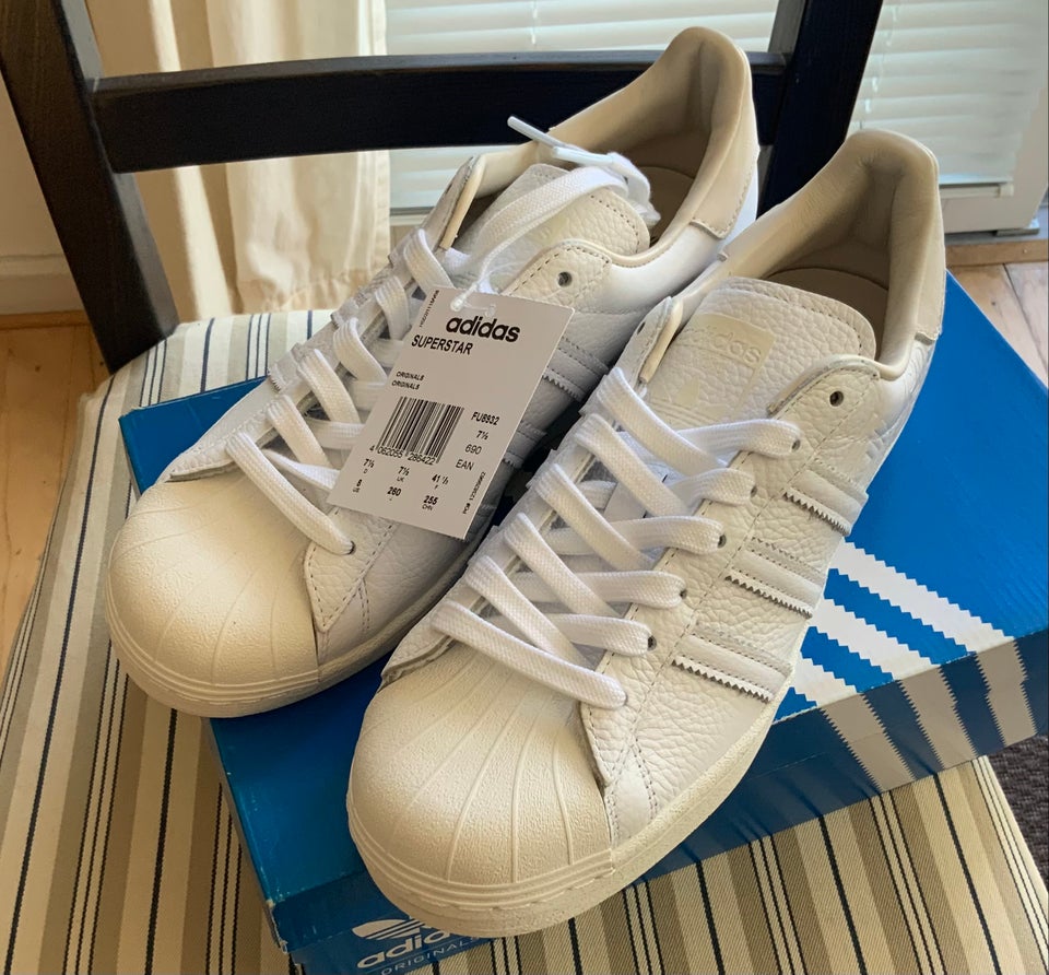 Sneakers, str. 41,5, Adidas