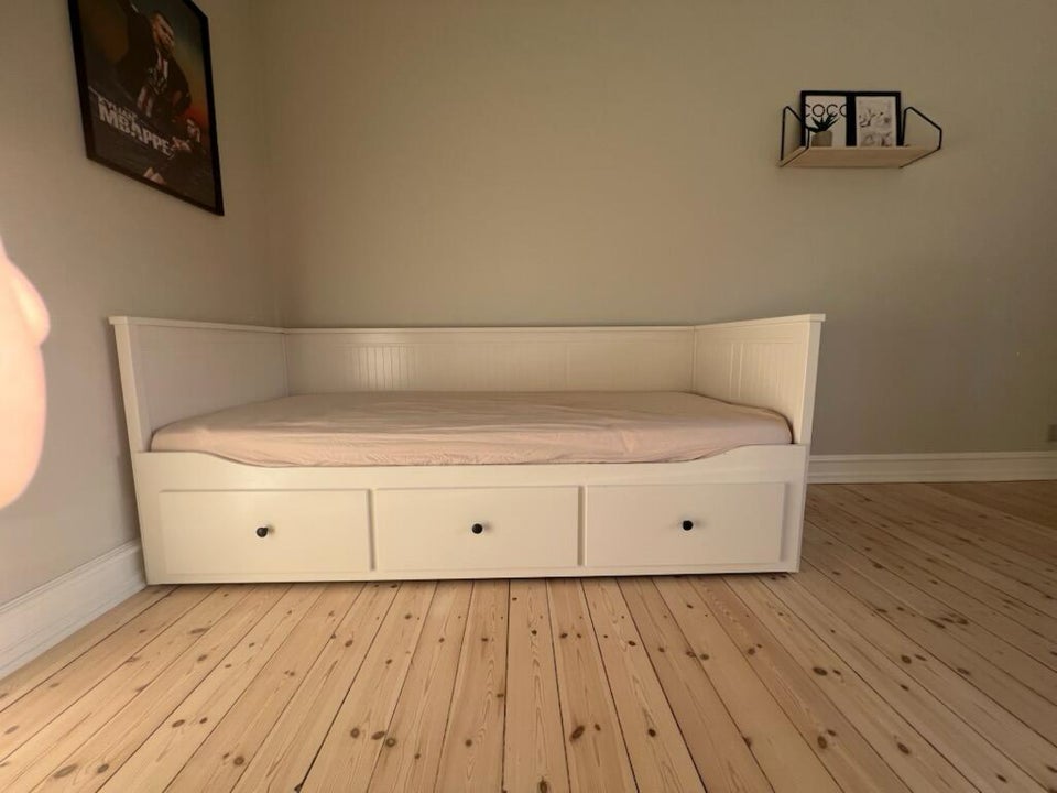 Enkeltseng, IKEA Hemmes, b: 90 l: