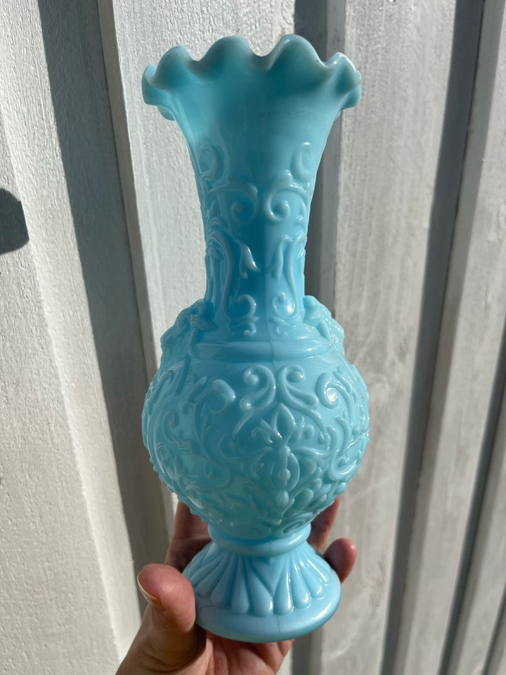 Fransk vase i opalineglas, Vintage