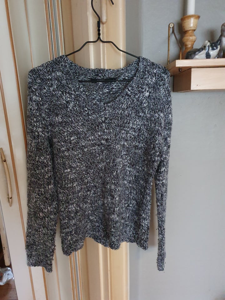 Sweater, B-Young , str. 44