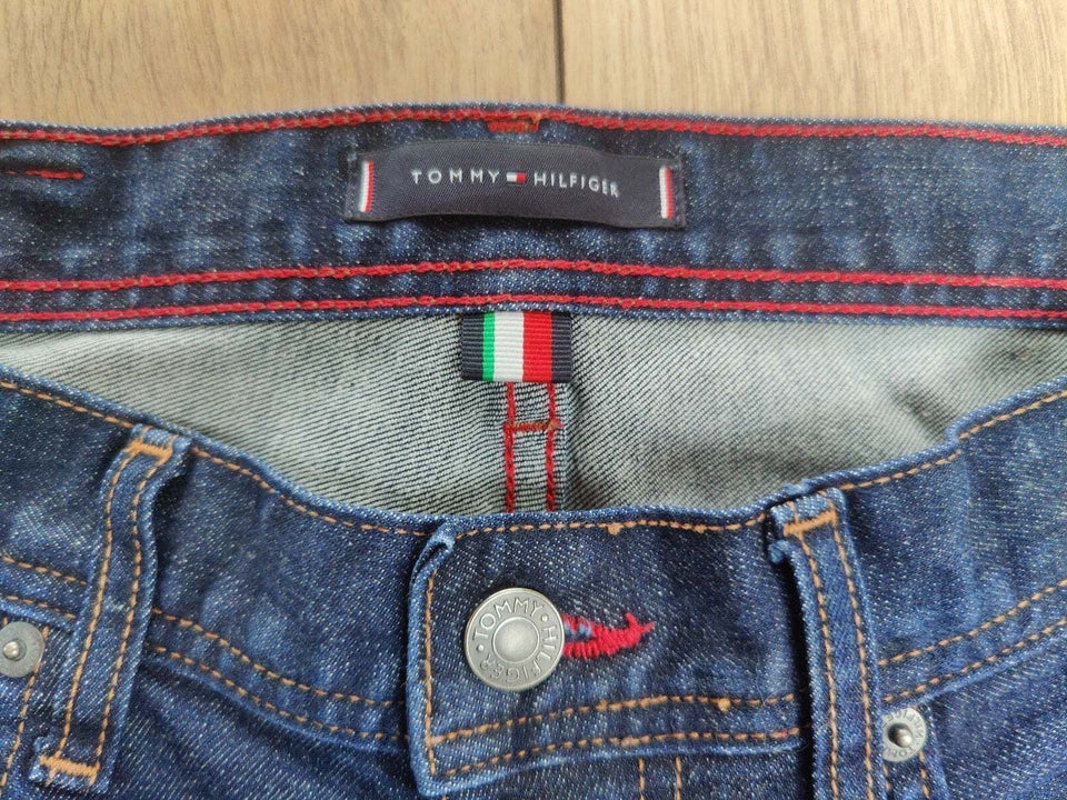 Jeans, Tommy Hilfiger, str. 31