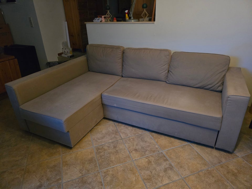 Sovesofa, IKEA, b: 237 l: 154 h: 87