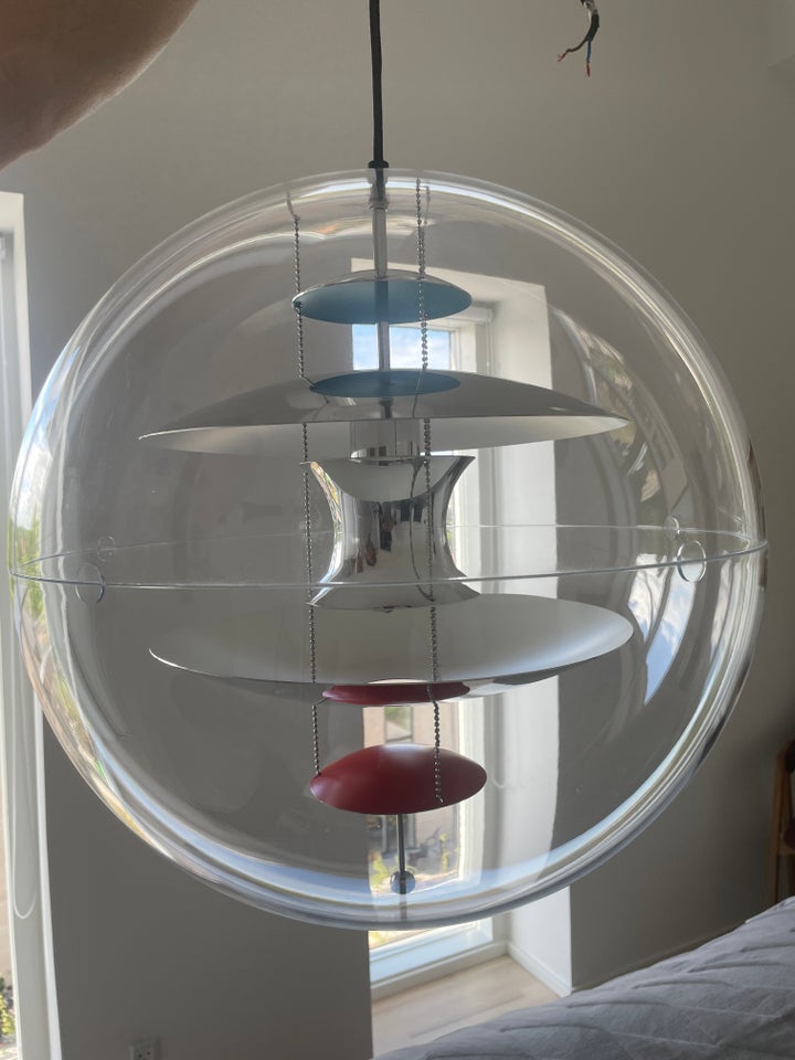 Verner Panton Globe Loft lampe