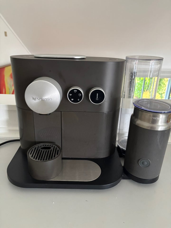 Nespresso maskine , Nespresso