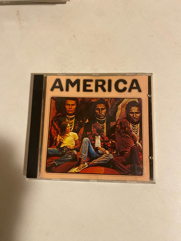 America: Debut, rock