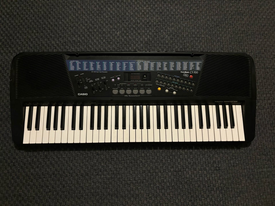 Keyboard Casio Tonebank CT-700