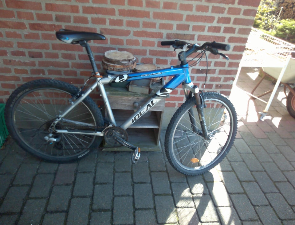 Drengecykel, mountainbike, 26