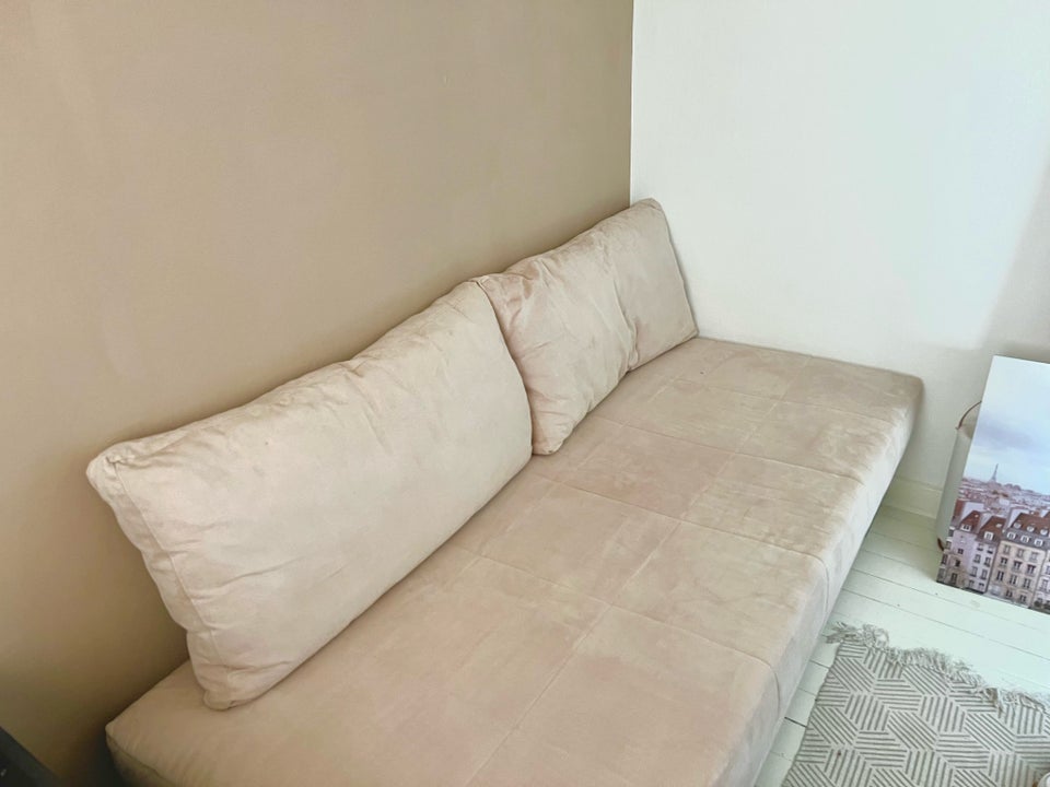 Sovesofa, b: 90 l: 200 h: 47