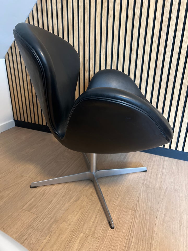 Arne Jacobsen Svanen