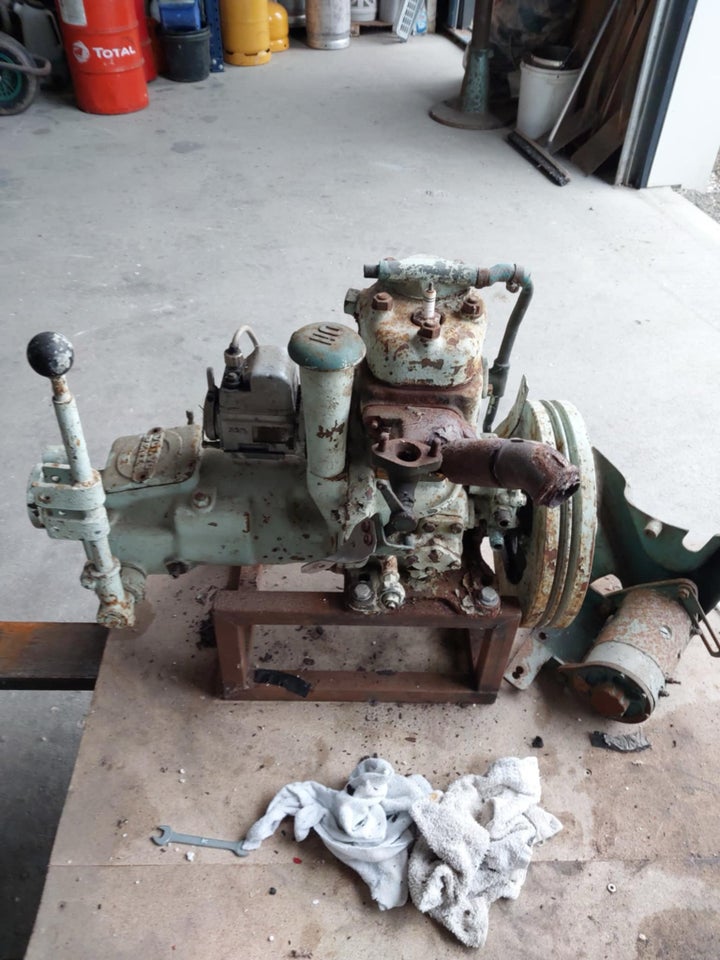 Indenbords motor, Volvo Penta , 5 hk