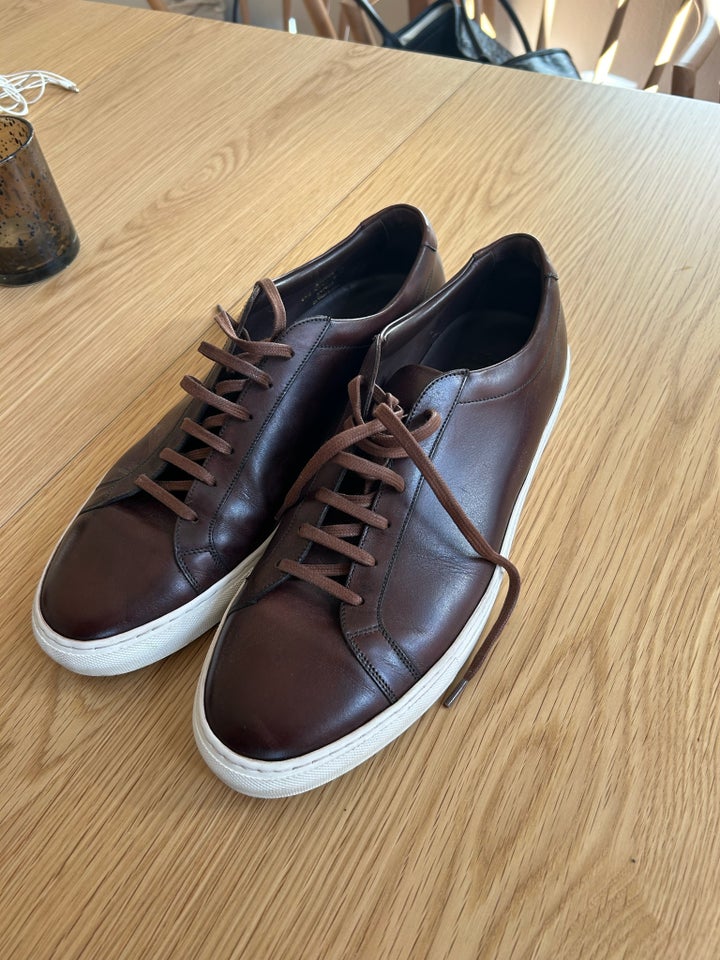 Sneakers, Loake, str. 46