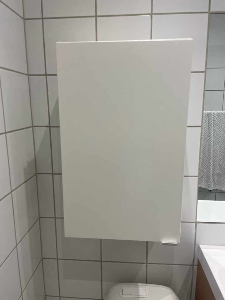 Toiletskab, Ikea, b: 40 d: 21 h: 65