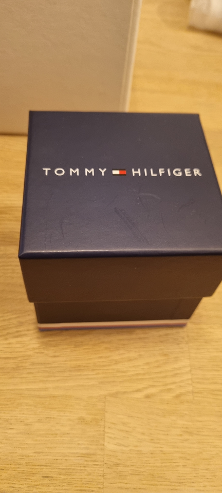 Herreur, Tommy Hilfiger