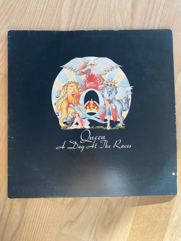 LP, Queen , A Day at the races