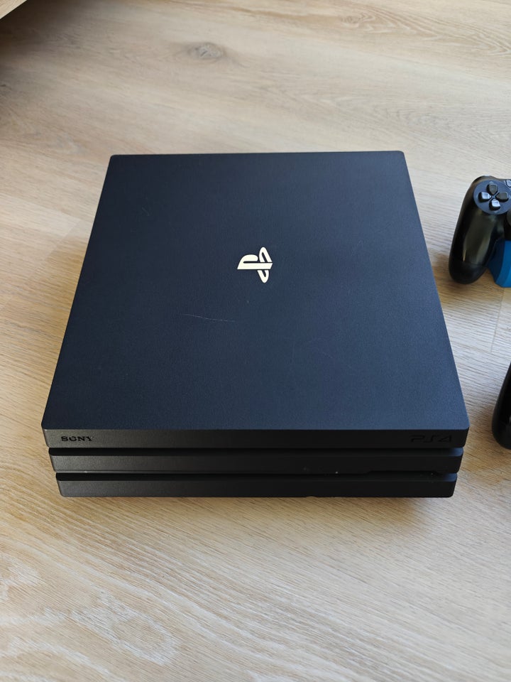 Playstation 4 Pro, Playstation 4