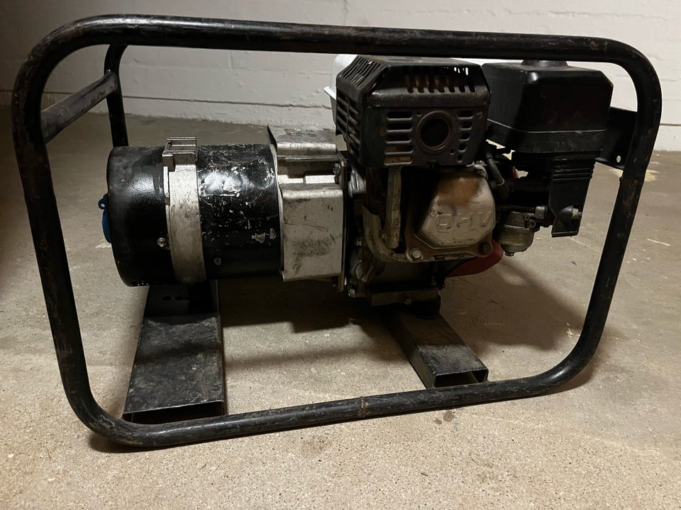 Generator europower3300 Honda