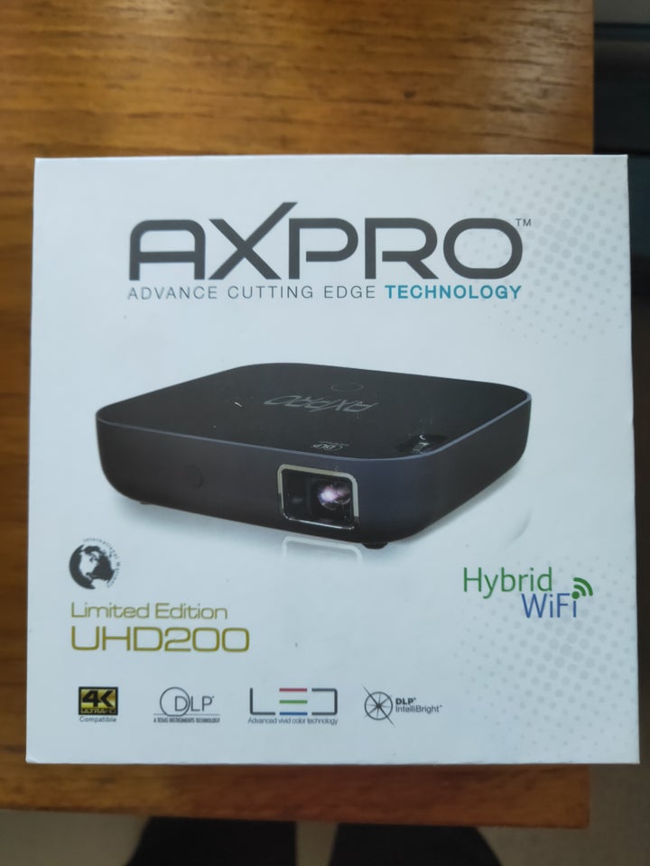 Projektor, Axpro, UHD200