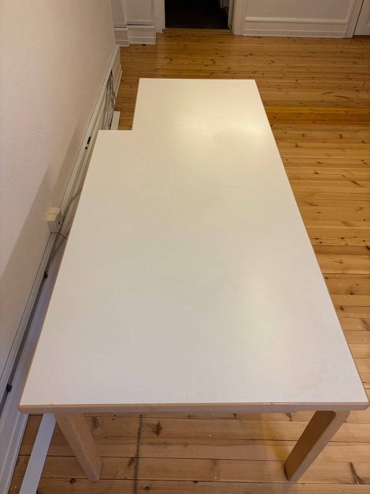 Spisebord, Alvar Aalto, b: 80 l: 180