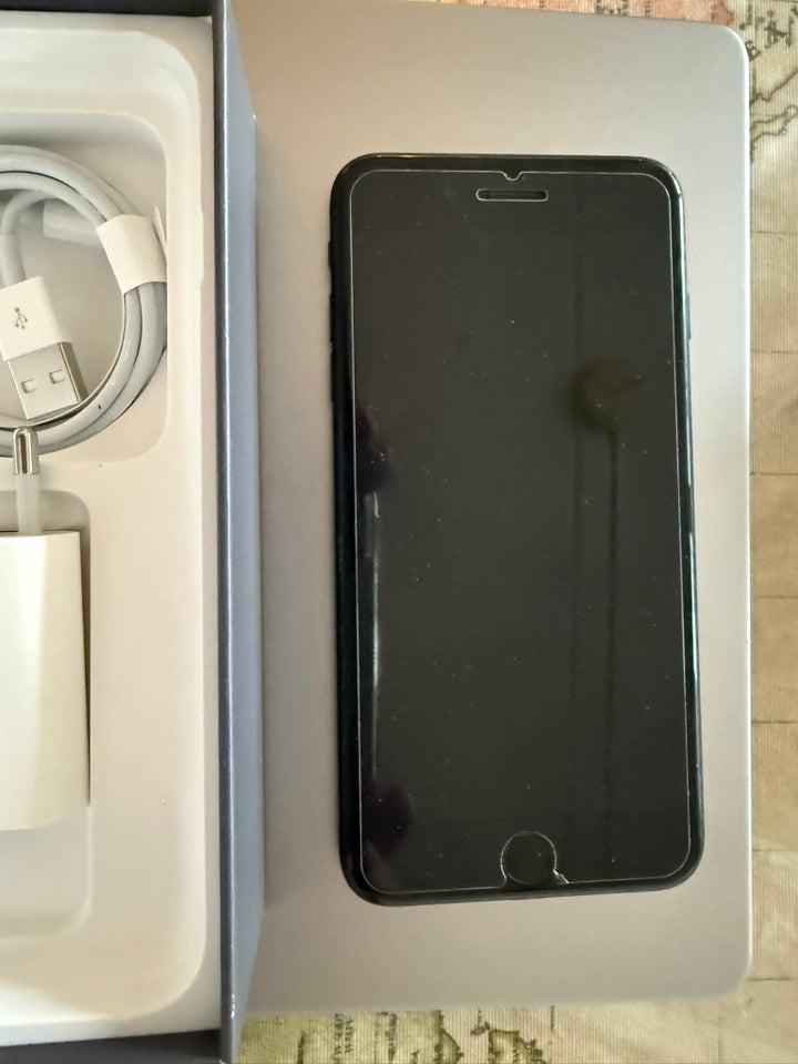 iPhone 7 Plus, 256 GB, sort