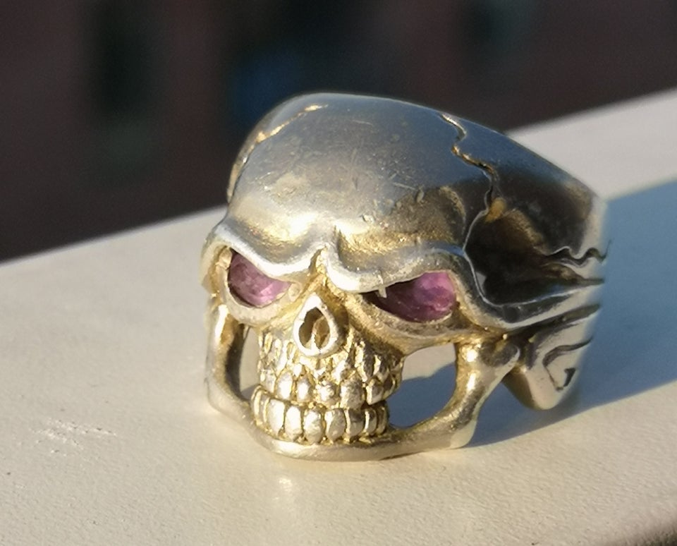 Fingerring, sølv, Skull m/