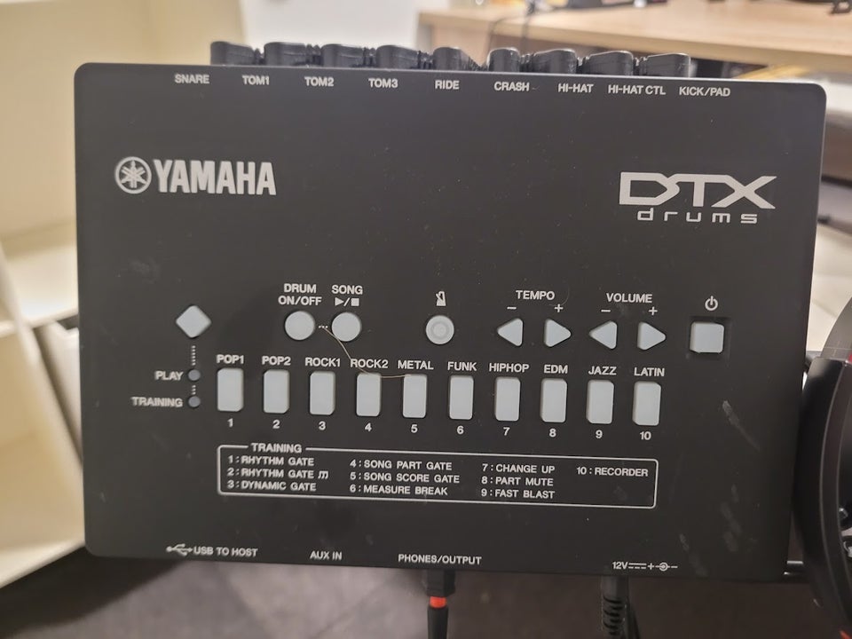 Trommesæt, Yamaha DTX452K