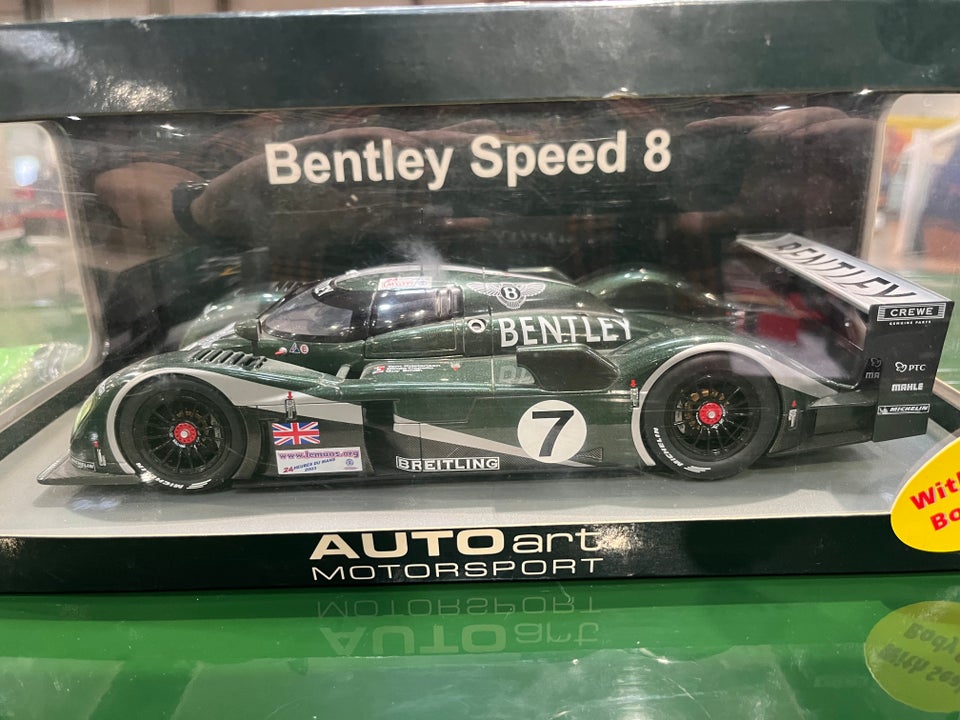 Modelbil, Autoart Bentley speed 8,