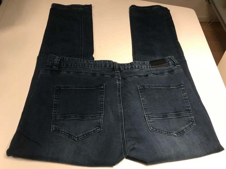 Jeans, Bison, str. 40