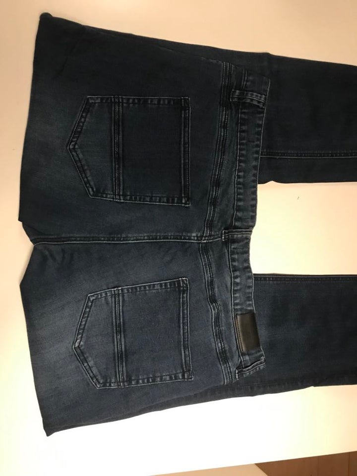 Jeans, Bison, str. 40