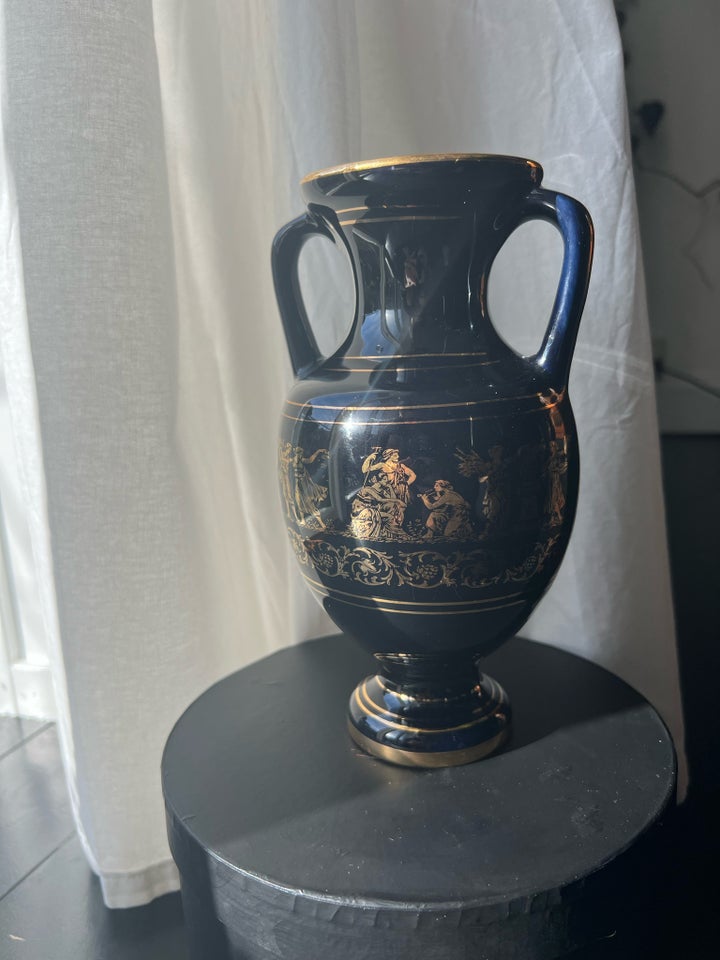 Keramik Vase Made in Greece