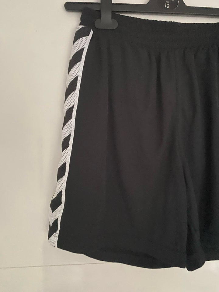 Shorts Hummel str S