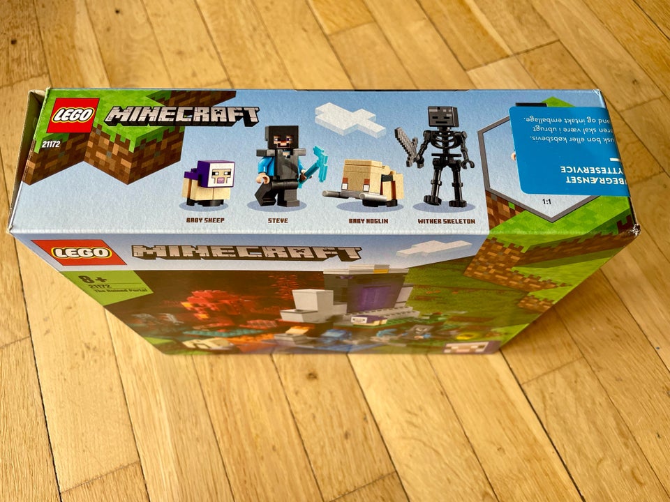 Lego Minecraft 21172