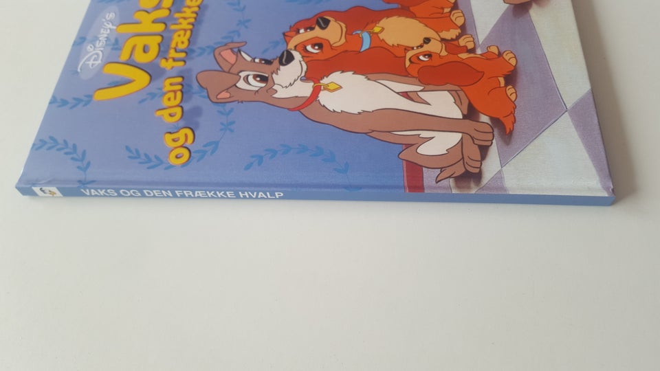 Vaks og de frække hvalpe, Disney