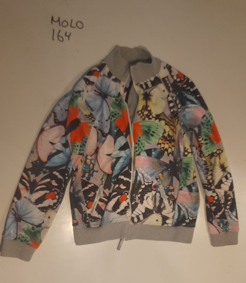 Cardigan, med sommerfuglemotiv,