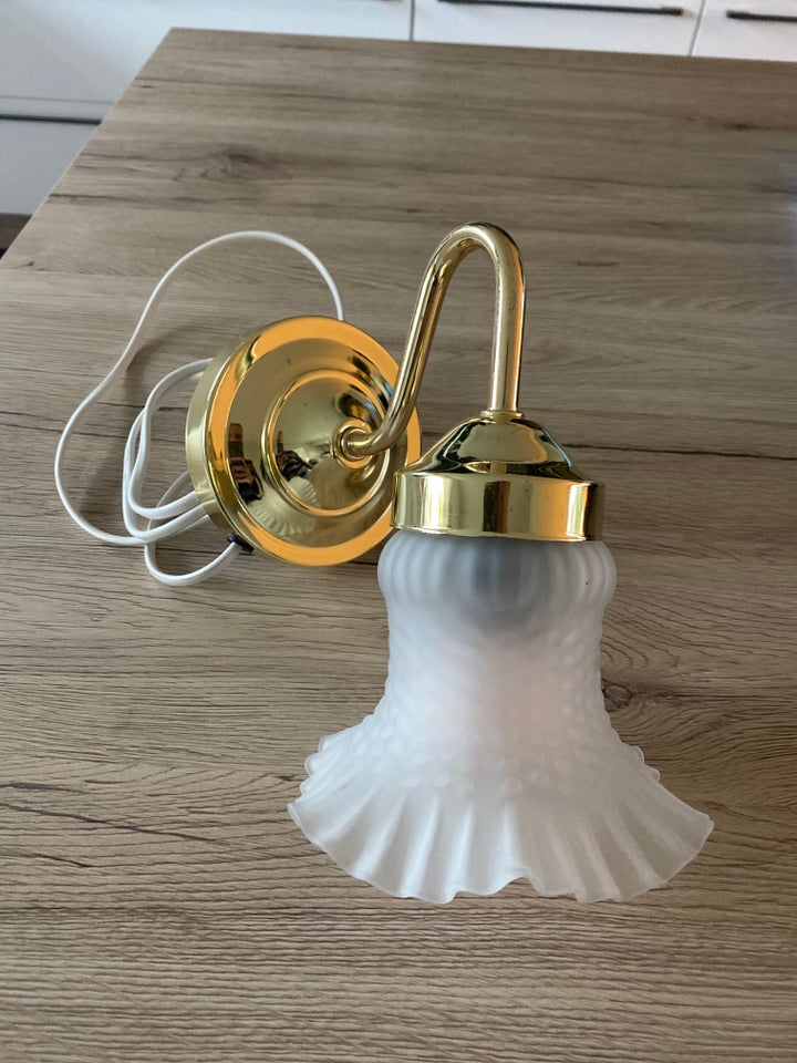 Væglampe, Glas og guld