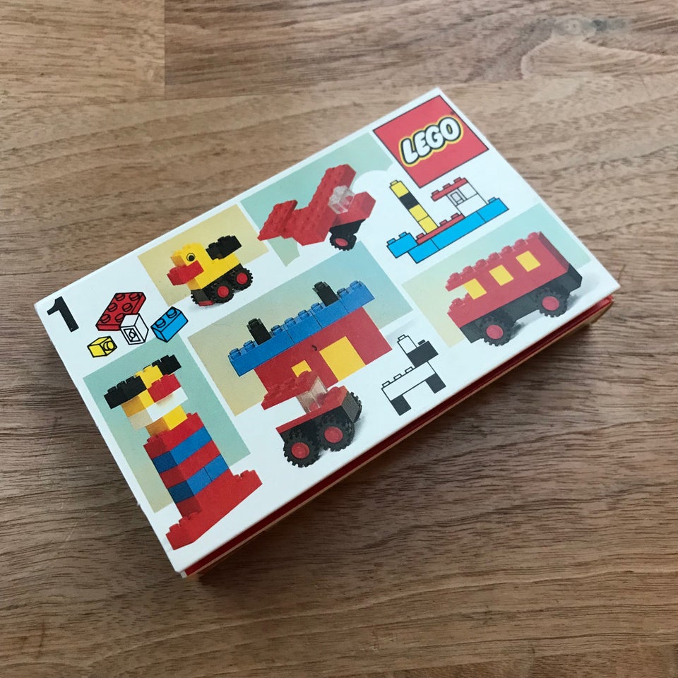 Lego Exclusives Basic Souvenir