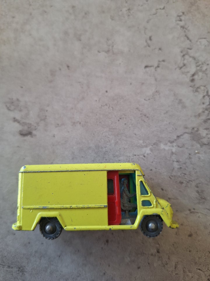 Modelbil, Husky Van