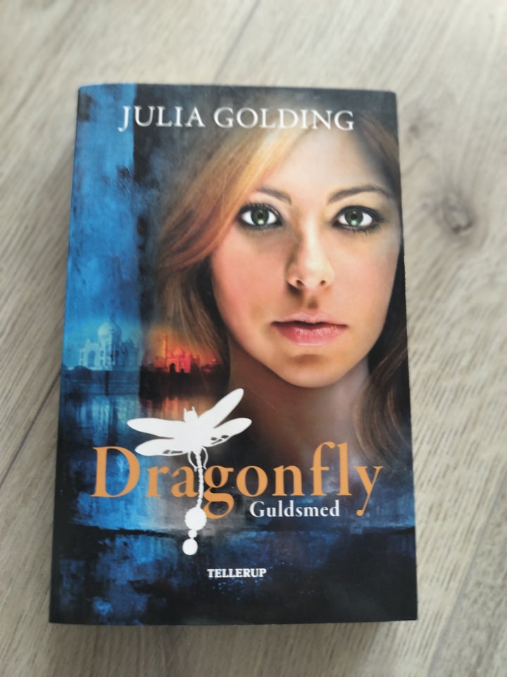 Dragonfly; Guldsmed, Julia