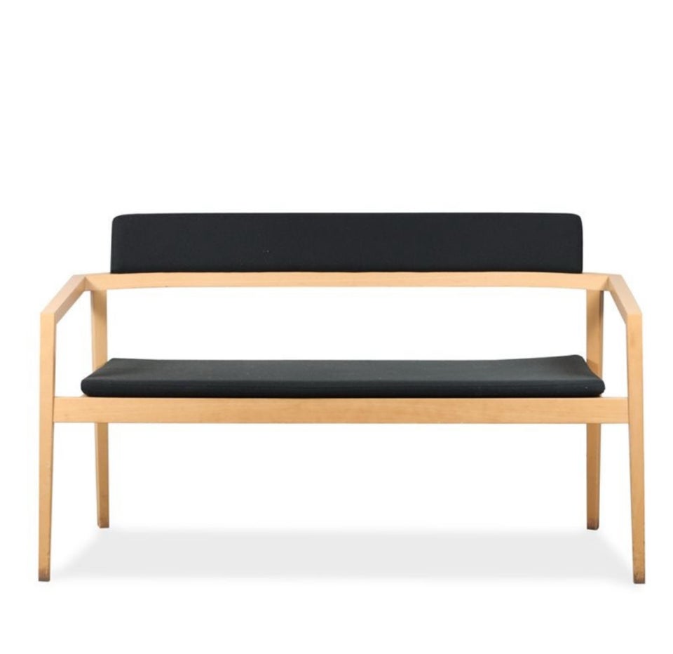 Magnus Olesen, Sofa