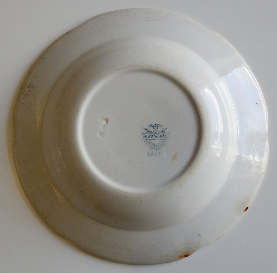 Dyb tallerken, Porcelæn, 120 år gl.